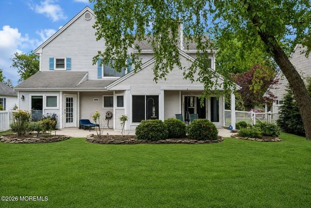 31 Society Hill Way, Tinton Falls, NJ 07724
