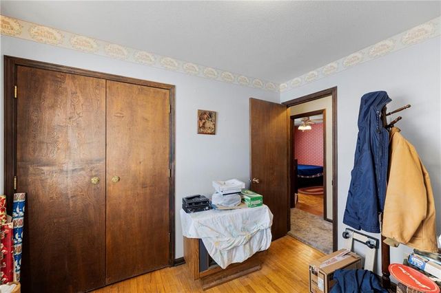 13429 Winchester Avenue, Grandview, MO 64030