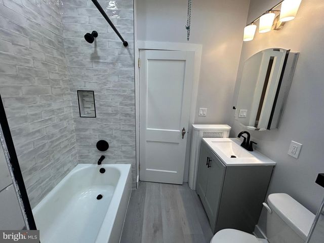 5652 W BERKS ST, Philadelphia, PA 19131