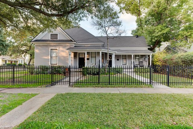 303 E 15, Houston, TX 77008