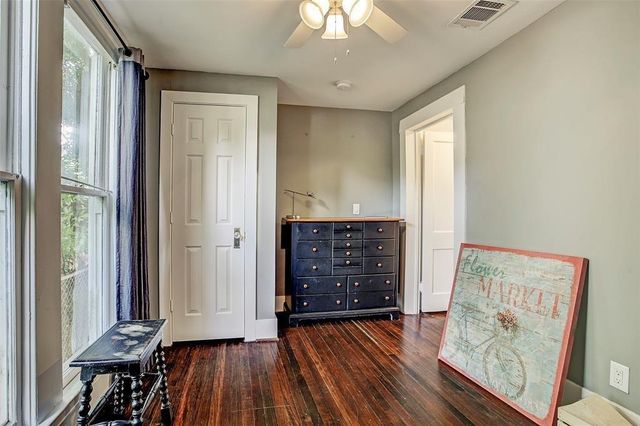 303 E 15, Houston, TX 77008