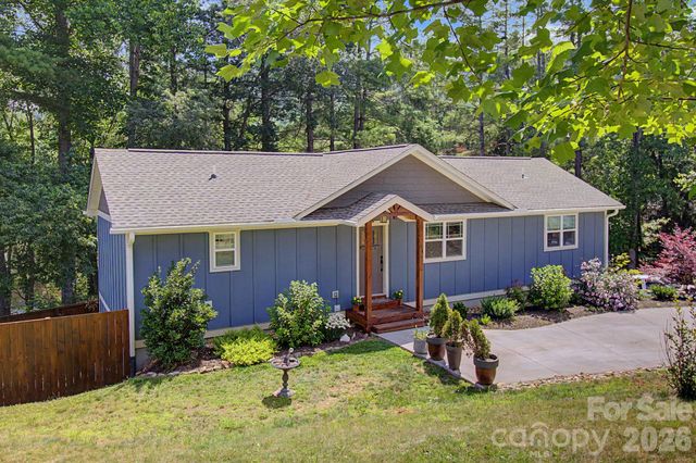 34 Aster Ridge Drive, Waynesville, NC 28786