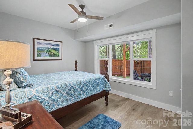 34 Aster Ridge Drive, Waynesville, NC 28786