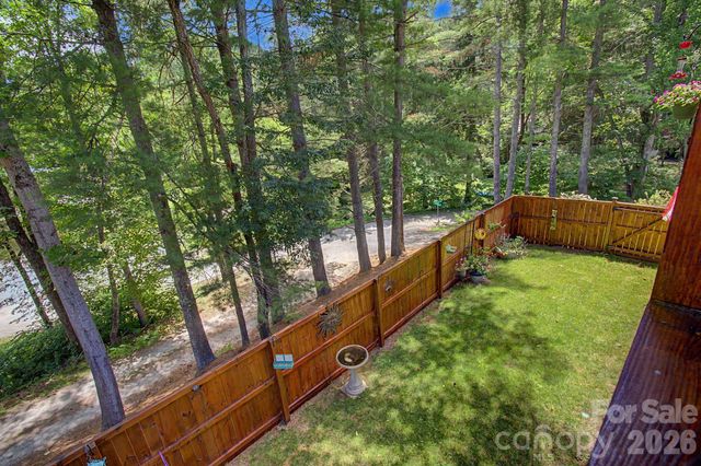 34 Aster Ridge Drive, Waynesville, NC 28786