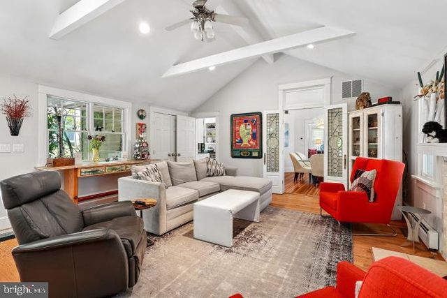 13 FRANKLIN ST, Annapolis, MD 21401