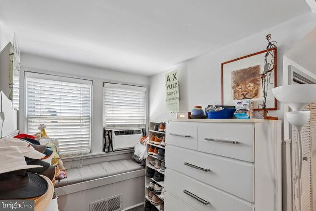 13 FRANKLIN ST, Annapolis, MD 21401