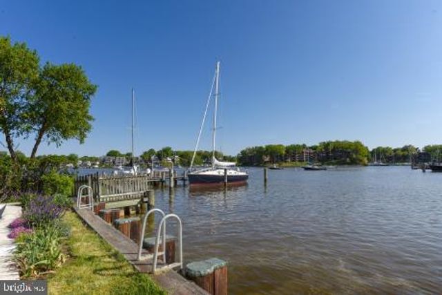 13 FRANKLIN ST, Annapolis, MD 21401