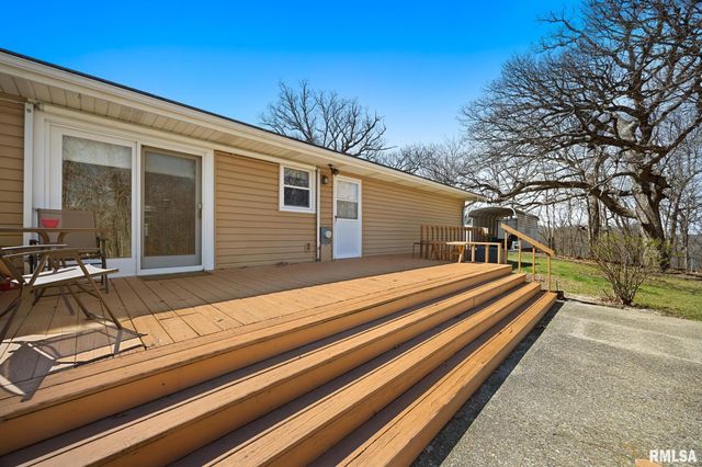 2353 HOLLANDS GROVE Road, Washington, IL 61571