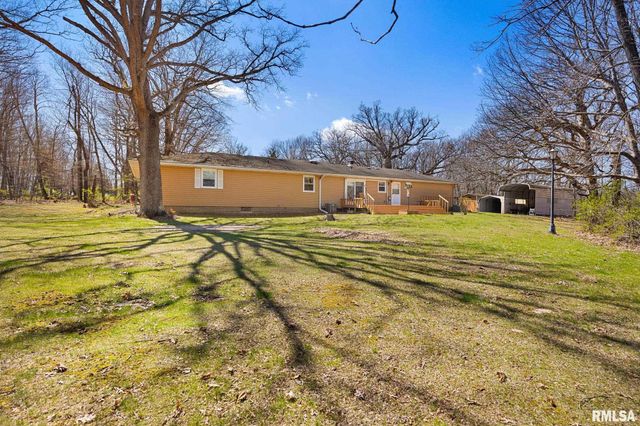 2353 HOLLANDS GROVE Road, Washington, IL 61571