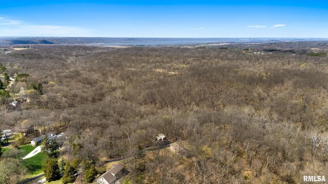 2353 HOLLANDS GROVE Road, Washington, IL 61571