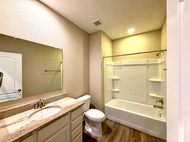 2016 Gunnison Place NW, Albuquerque, NM 87120