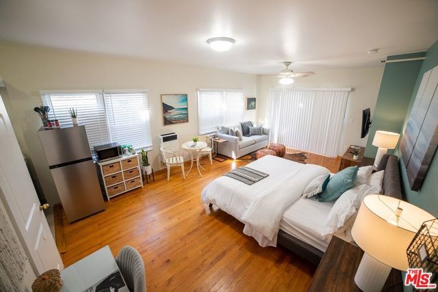 26 Breeze Avenue 2, Venice (los Angeles), CA 90291