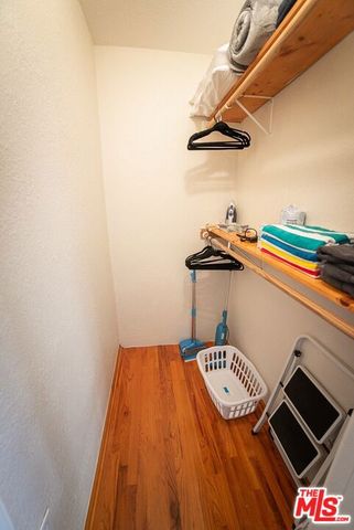 26 Breeze Avenue 2, Venice (los Angeles), CA 90291