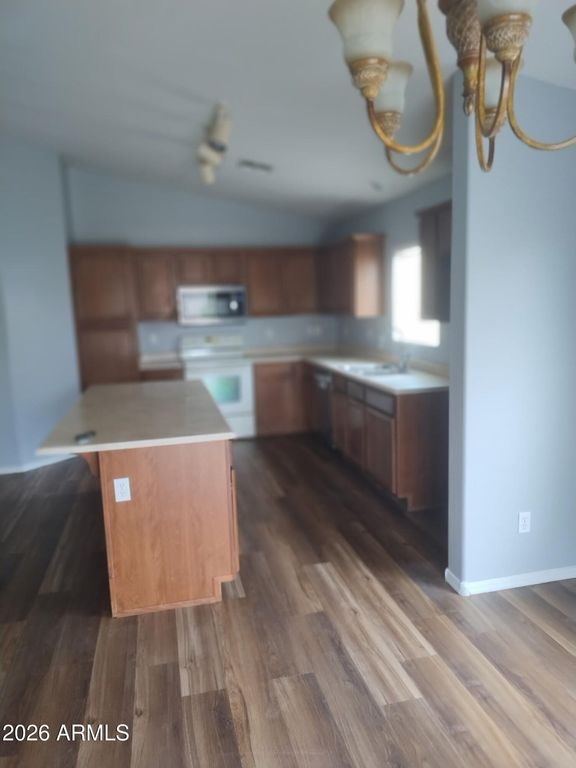 39641 N PARISI Lane N, San Tan Valley, AZ 85140 — photo 4