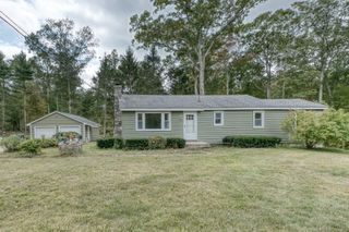 85 England Road, Chaplin, CT 06235