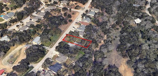 1223 Lavaca, Canyon Lake, TX 78133