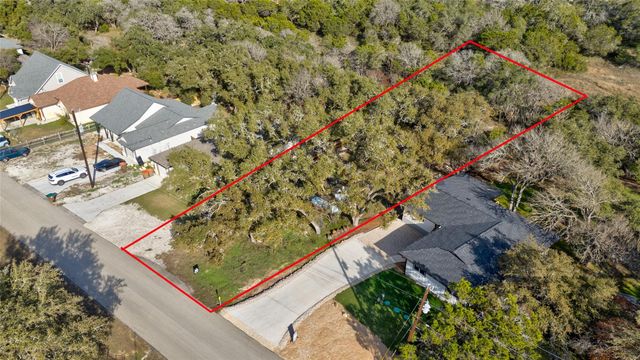 1223 Lavaca, Canyon Lake, TX 78133