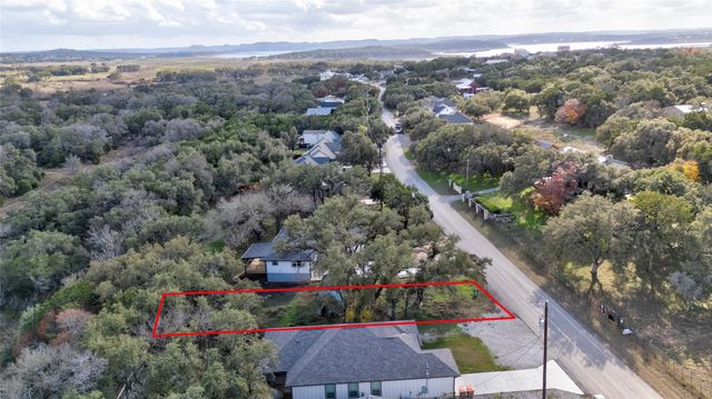 1223 Lavaca, Canyon Lake, TX 78133