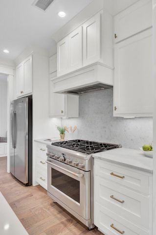 515 Bank Street, Mount Pleasant, SC 29464