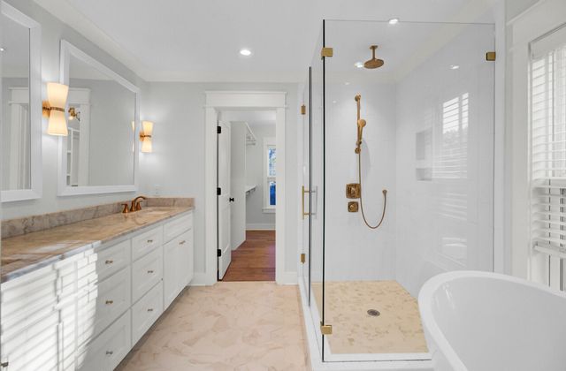 515 Bank Street, Mount Pleasant, SC 29464