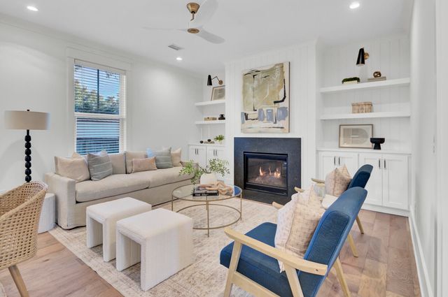 515 Bank Street, Mount Pleasant, SC 29464