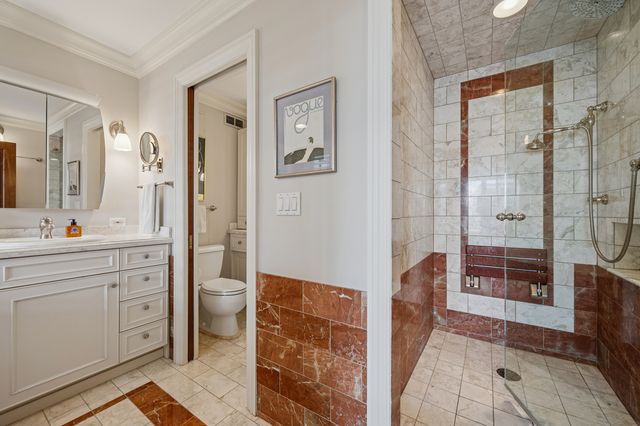 1313 N Ritchie Court 2701, Chicago, IL 60610