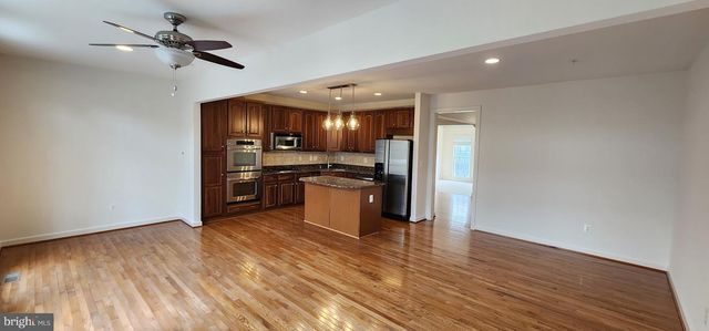 23812 BURDETTE FOREST RD, Clarksburg, MD 20871