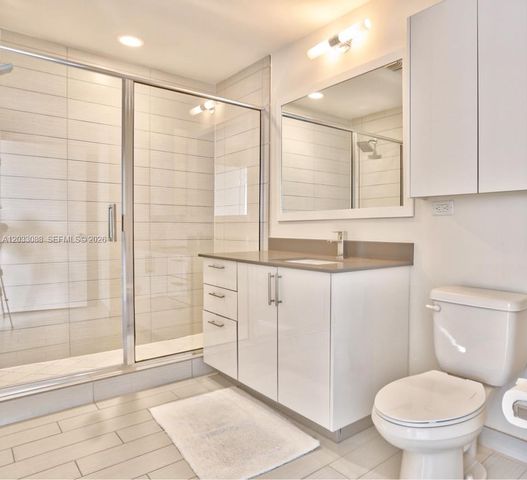 999 SW 1st Ave 2404, Miami, FL 33130