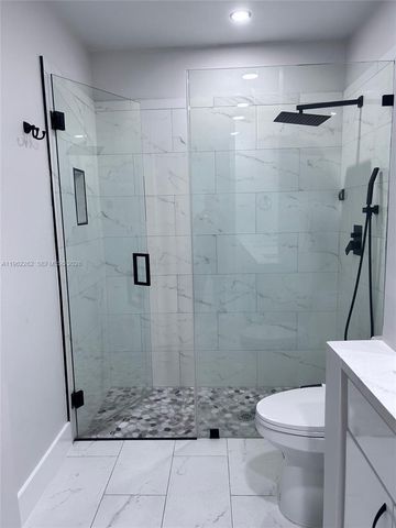 2560 Calamondin Cir, Coconut Creek, FL 33063