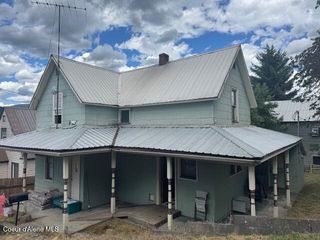 346 S S 4th St, St. Maries, ID 83861