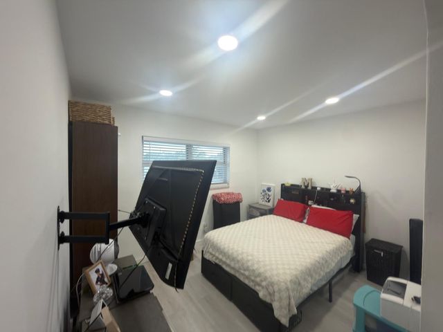 401 S GOLF Boulevard 270, Pompano Beach, FL 33064