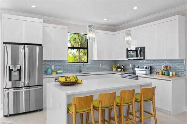 3657 Everglades BLVD S, Naples, FL 34117