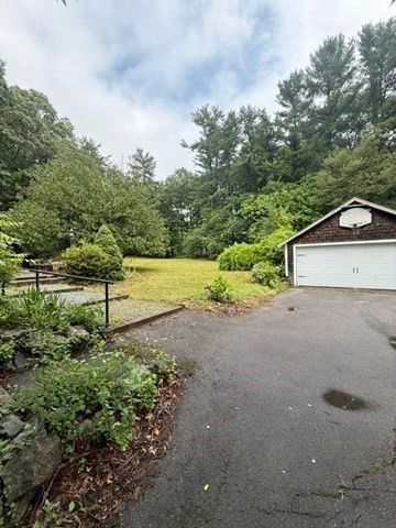 54 Rockwood Rd, Norfolk, MA 02056