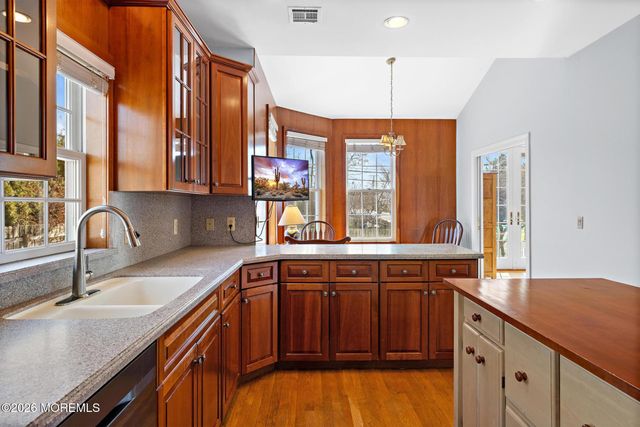 923 Barnegat Lane, Mantoloking, NJ 08738