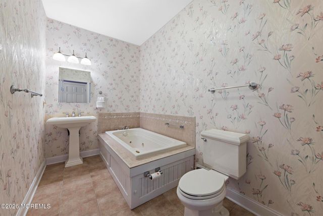 923 Barnegat Lane, Mantoloking, NJ 08738