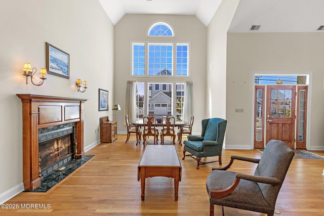 923 Barnegat Lane, Mantoloking, NJ 08738