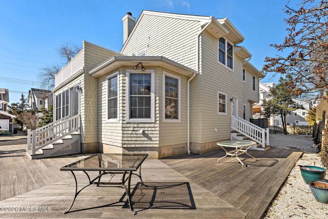 923 Barnegat Lane, Mantoloking, NJ 08738