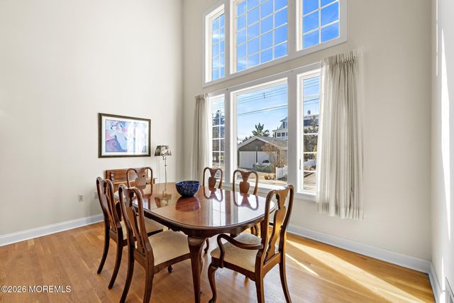 923 Barnegat Lane, Mantoloking, NJ 08738