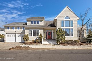 923 Barnegat Lane, Mantoloking, NJ 08738