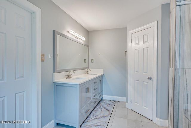 15 Orange Drive, Marlboro, NJ 07746