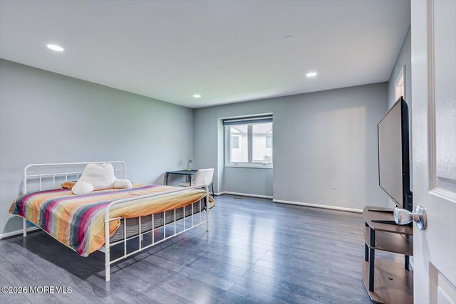15 Orange Drive, Marlboro, NJ 07746