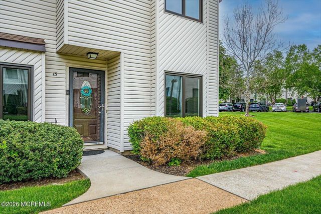 15 Orange Drive, Marlboro, NJ 07746
