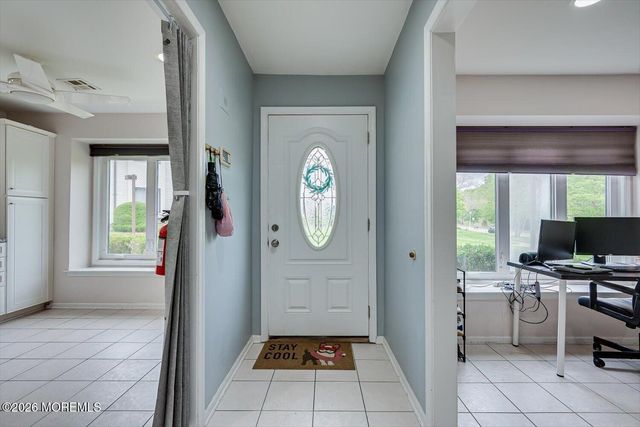 15 Orange Drive, Marlboro, NJ 07746