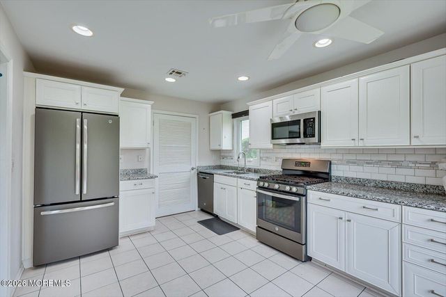 15 Orange Drive, Marlboro, NJ 07746