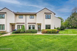 15 Orange Drive, Marlboro, NJ 07746