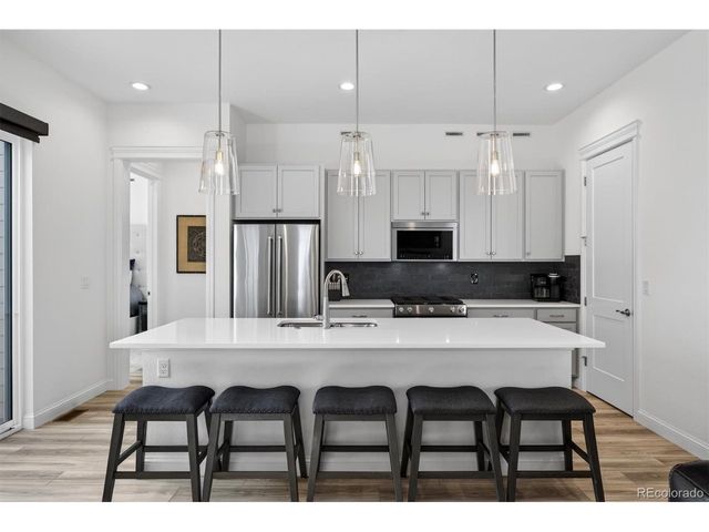 1830 Willow Dr, Erie, CO 80516