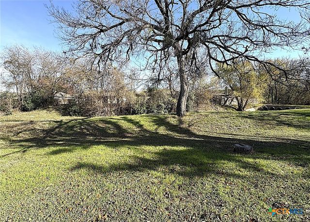 1002 W Avenue B B, Copperas Cove, TX 76522