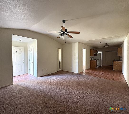 1002 W Avenue B B, Copperas Cove, TX 76522