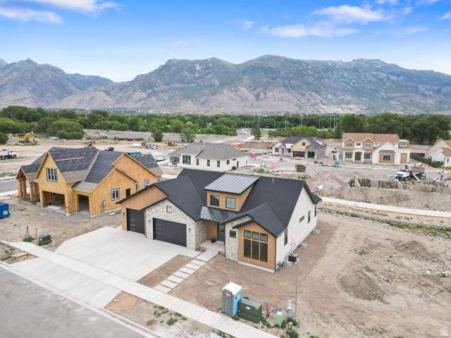 1082 N 350 E, American Fork, UT 84003