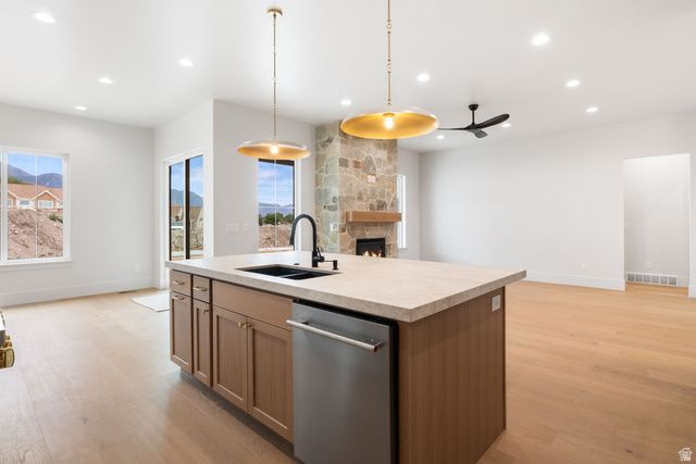 1082 N 350 E, American Fork, UT 84003